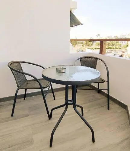 Blue 335 By Casas Cocodrilo